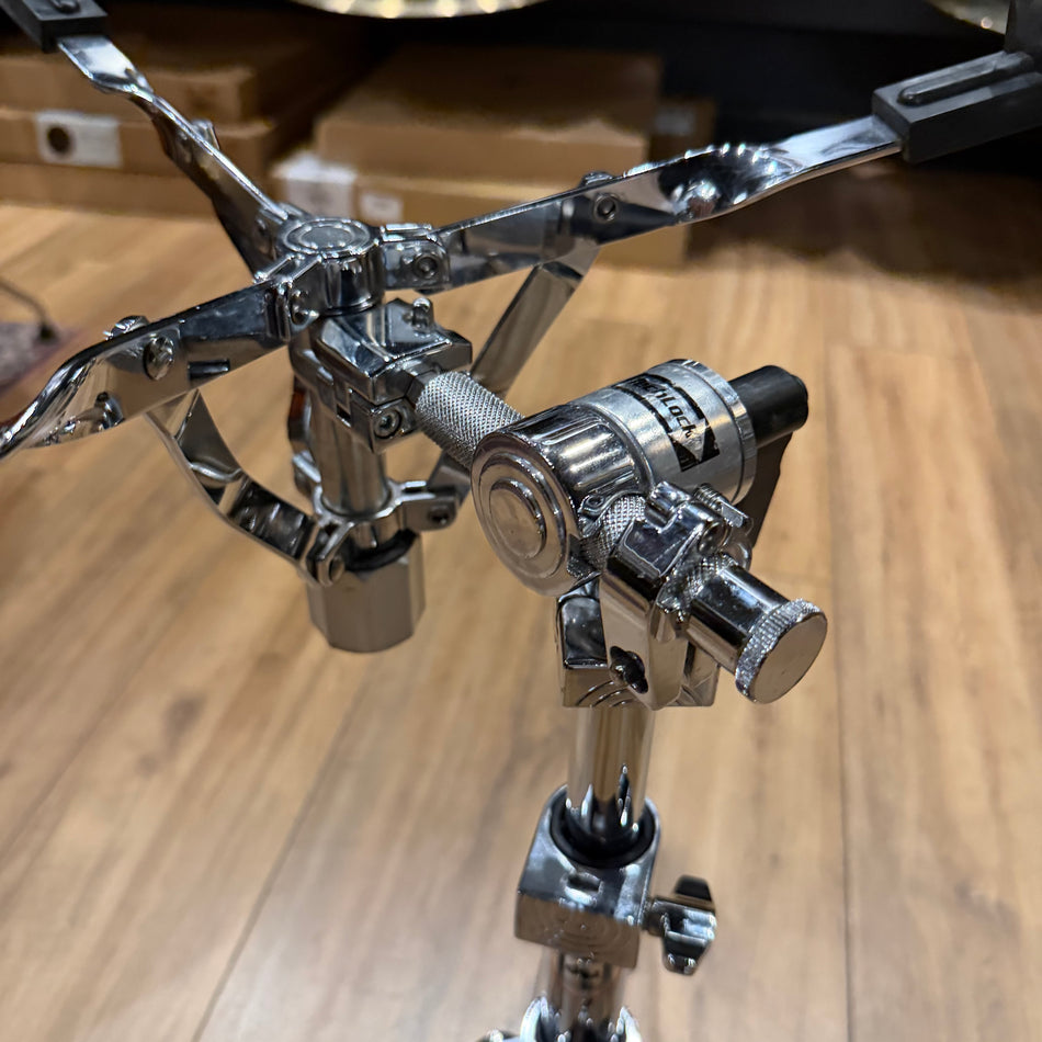 DW 9000 Snare Drum Stand #1341