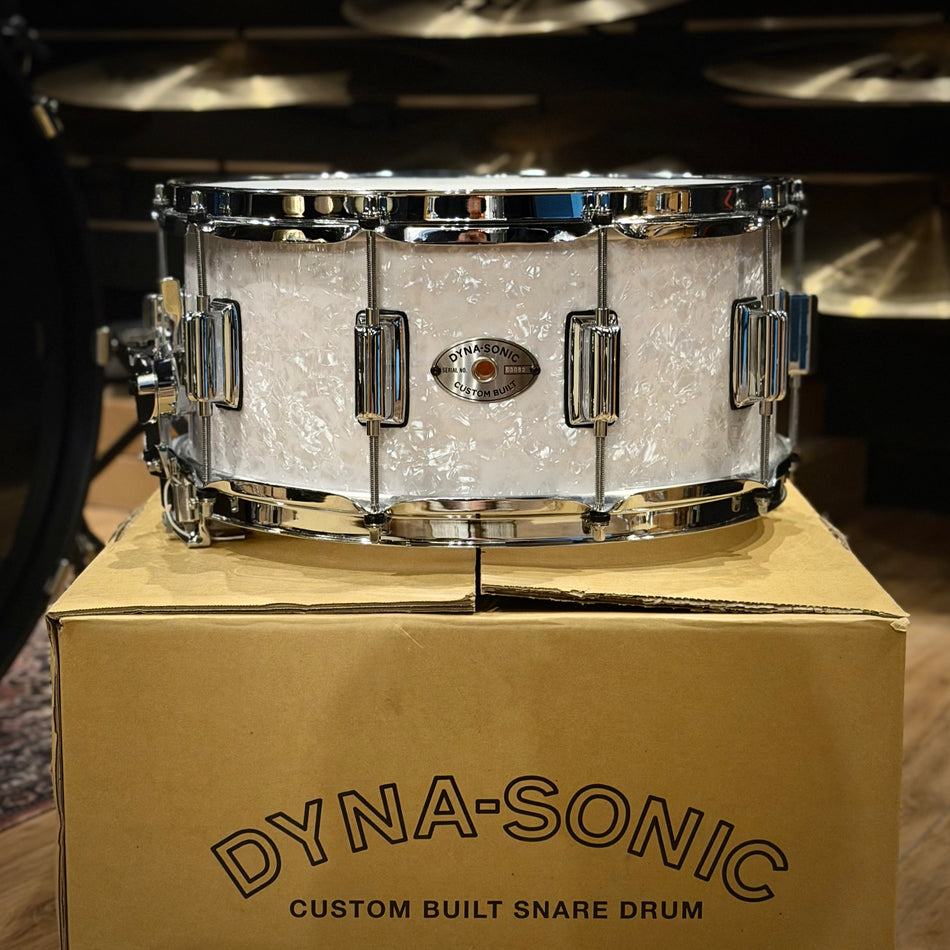 Rogers Dyna-Sonic 14” Snare Drum In White Pearl #9000COS