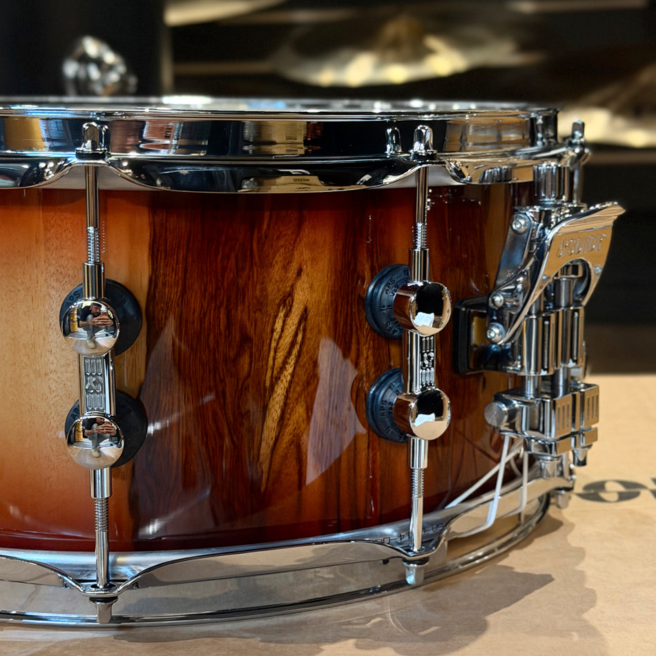 Sonor SQ2 Snare Drum 14x6.5" Medium Maple Red Burst Over African Marble