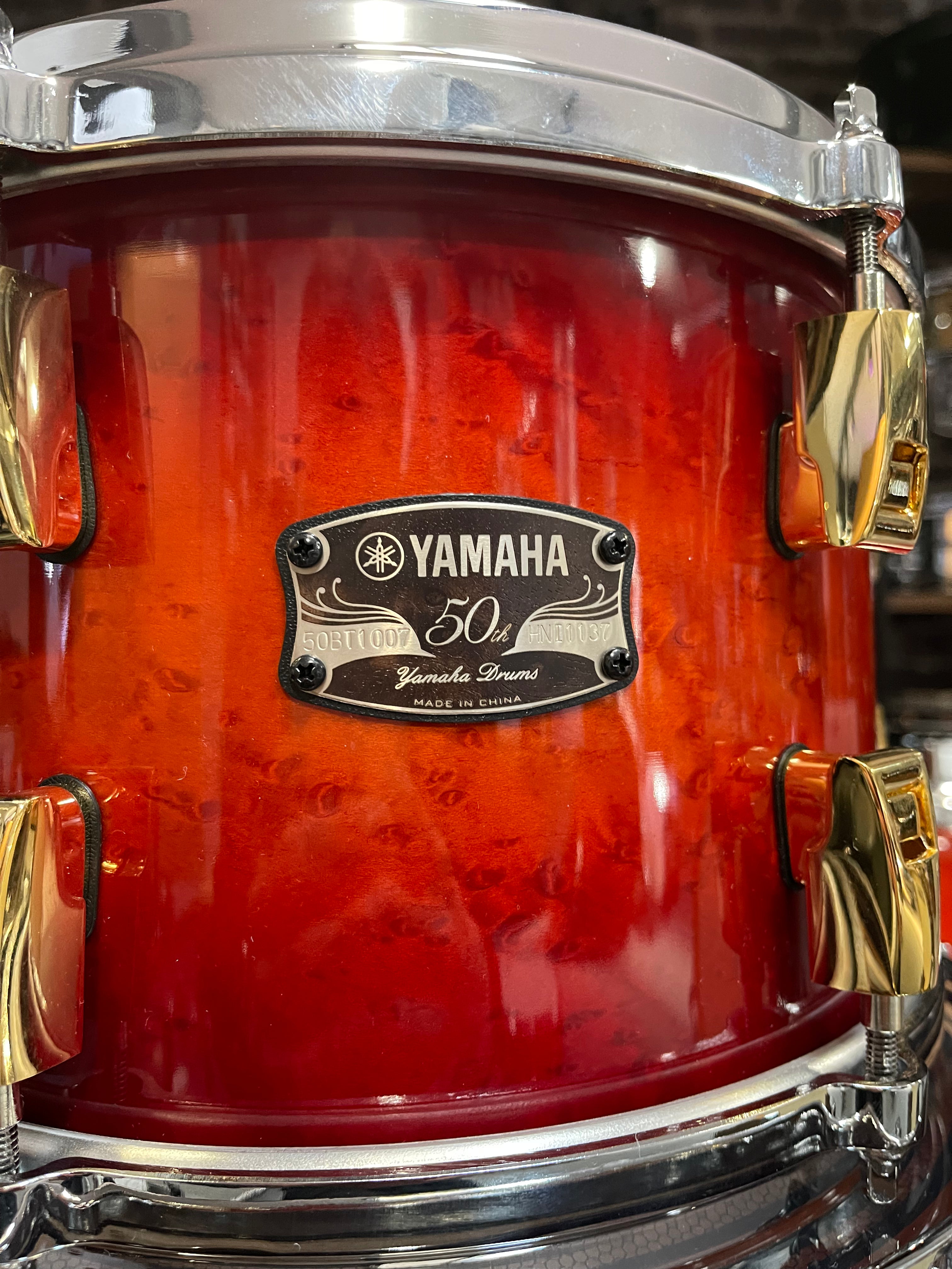 YAMAHA 50TH ANNIVERSARY 5-PIECE BIRDSEYE MAPLE AMBER SUNBURST SHELL PACK WITH GOLD HARDWARE #476 - Into Music Store